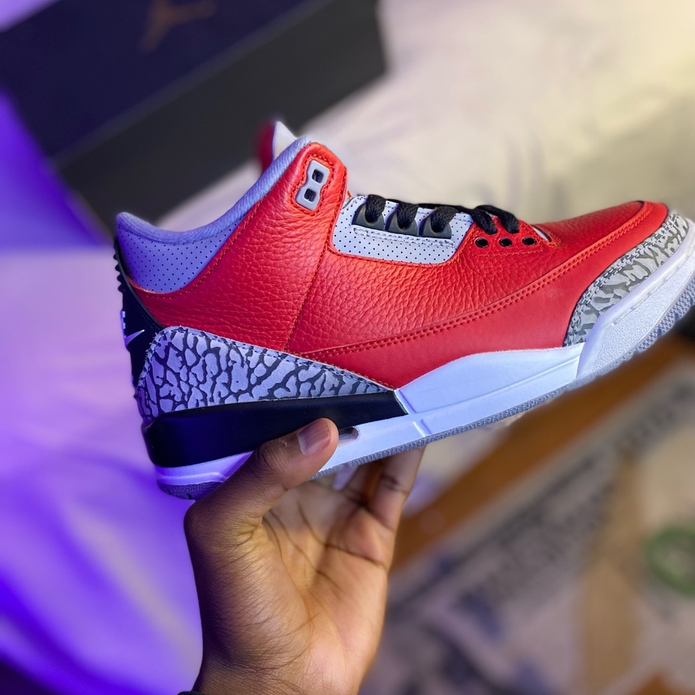 Jordan 3 Retro SE Unite